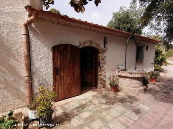 Encantadora casa rodeada de naturaleza, zona Els Vinyals - Montgros - BARCELONA