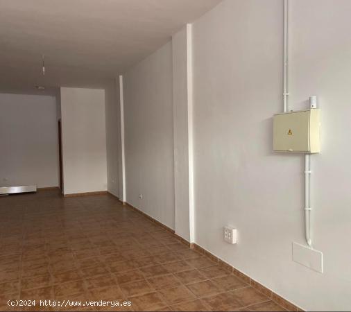 SE VENDE BONITO APARTAMENTO +2 LOCALES EN ARRECIFE CENTRO - LAS PALMAS