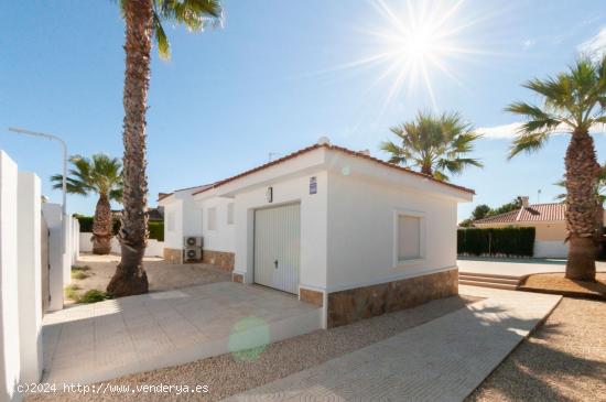 VILLA DE ESTILO MEDITERRÁNEO DE NUEVA CONSTRUCCIÓN CERCA DE CIUDAD QUESADA - ALICANTE