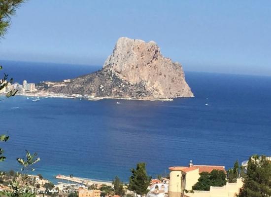  VILLA DE LUJO DE OBRA NUEVA CON VISTAS ESPECTACULARES EN CALPE - ALICANTE 