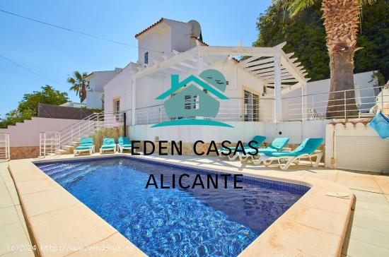  Casa en venta en El Campello, con 3 Dormitorios, 2 baños, garaje, trastero y piscina. - ALICANTE 