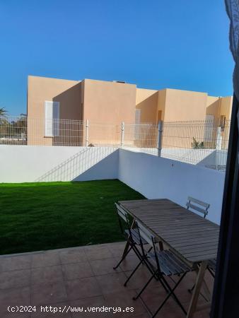 Casa adosada con piscina en Capdepera - BALEARES