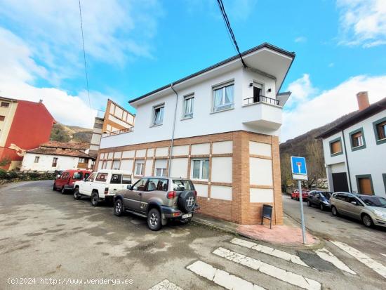 Piso en Collanzo con dos grandes desvanes - ASTURIAS