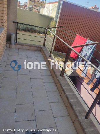 Unifamiliar adosada en venta  en Terrassa - Barcelona