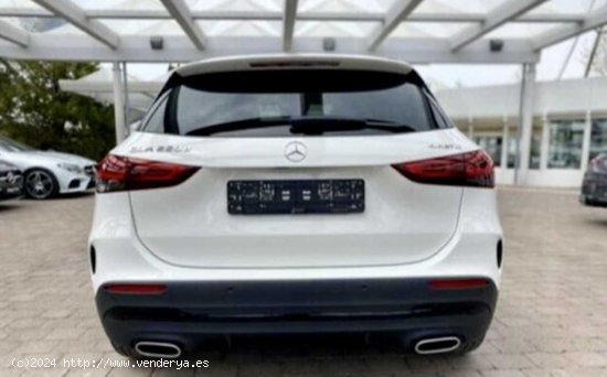 Mercedes GLA 220 CDI AMG 4M NIGHT, NAVI, BURMESTER - Madrid