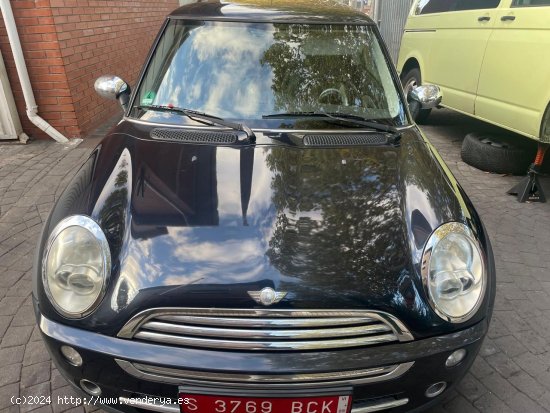 MINI Cooper 115CV - Cornellà