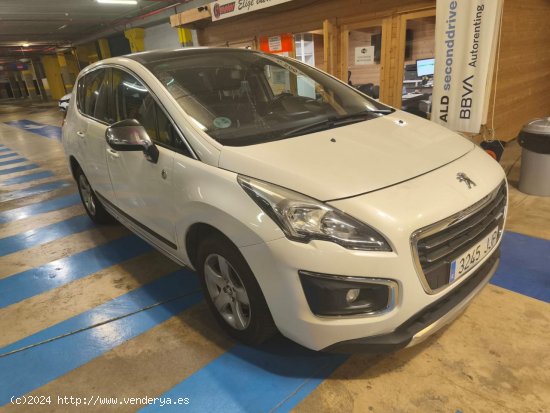 Peugeot 3008 Access 1.2 PureTech 130 S&S - Madrid