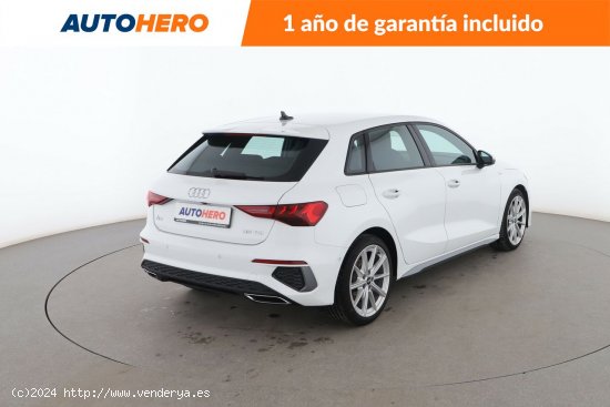 Audi A3 35 TDI S Line - 