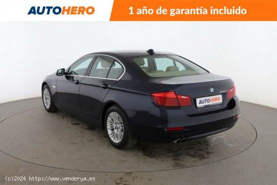 BMW Serie 5 520d - 