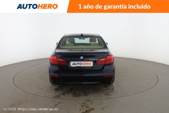 BMW Serie 5 520d - 