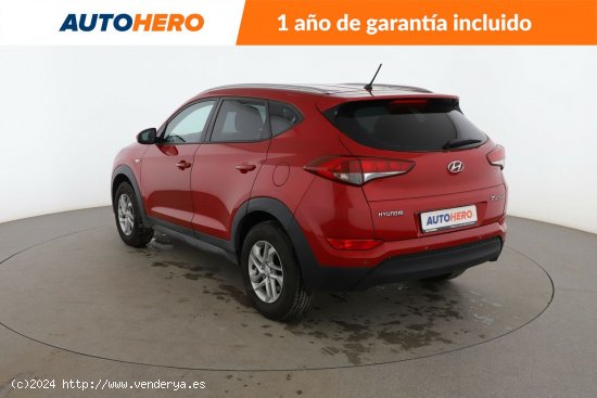 Hyundai Tucson 1.6 Essence BlueDrive 2WD - 