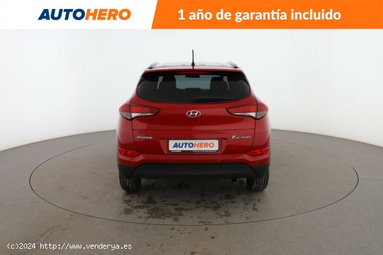 Hyundai Tucson 1.6 Essence BlueDrive 2WD - 