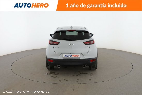 Mazda CX-3 2.0 Skyactiv-G Zenith - 