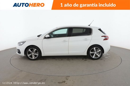 Peugeot 308 1.2 PureTech Allure - 