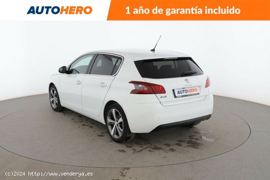 Peugeot 308 1.2 PureTech Allure - 