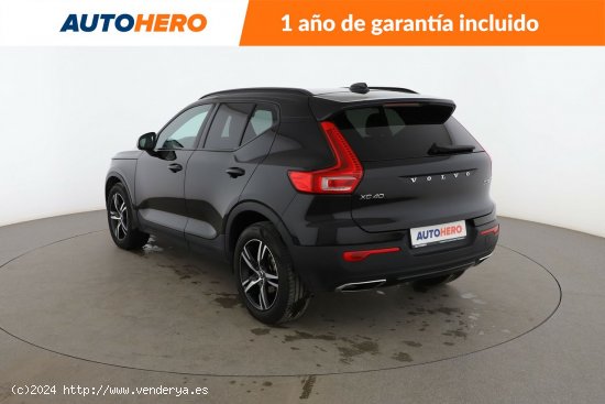 Volvo XC40 2.0 D3 R-Design 2WD - 