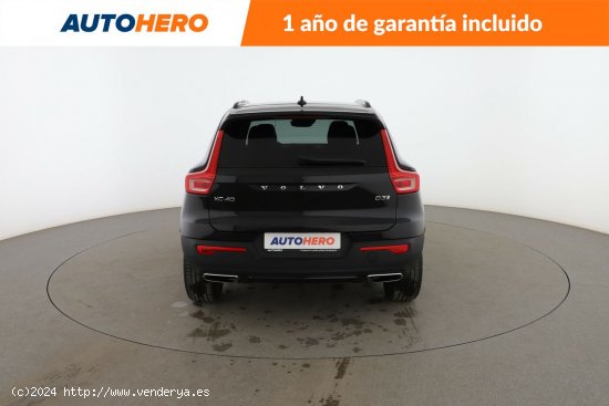 Volvo XC40 2.0 D3 R-Design 2WD - 