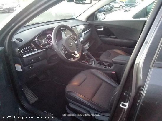 Kia Niro 1.6 GDi HEV 104kW (141CV) Drive - Barcelona