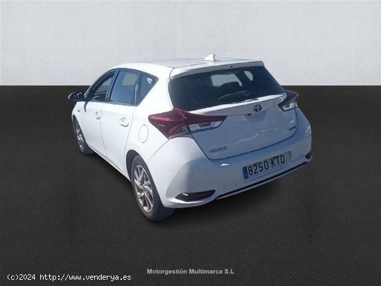 Toyota Auris 1.8 140H Hybrid Active (Business Plus) - Barcelona