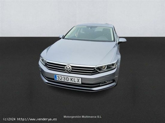 Volkswagen Passat Advance 2.0 TDI 110kW (150CV) - Barcelona