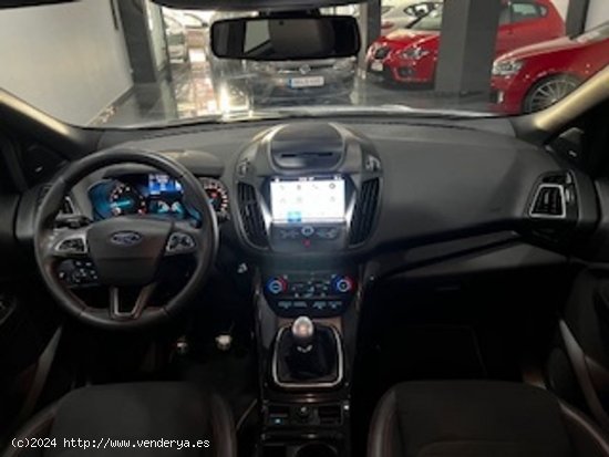 Ford Kuga ST-Line - Sabadell