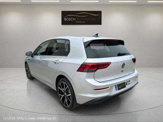 Volkswagen Golf Life 2.0TDI 115cv - Vilassar de Dalt