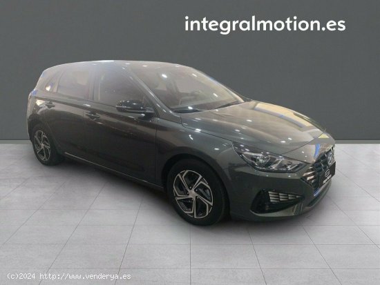 Hyundai i30 1.0 TGDI Klass 48V 120CV - 