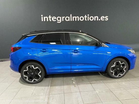 Opel Grandland X 1.2 Turbo Ultimate - 