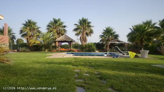 Magnifico Chalet con vistas al castilllo - ALICANTE