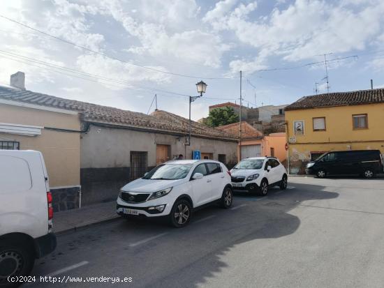 Casa a reformar en Pinoso - ALICANTE