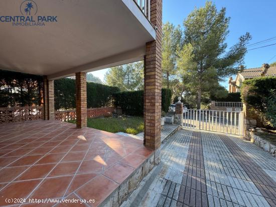 Chalet adosado en Urv. Comanar - Salou. - TARRAGONA