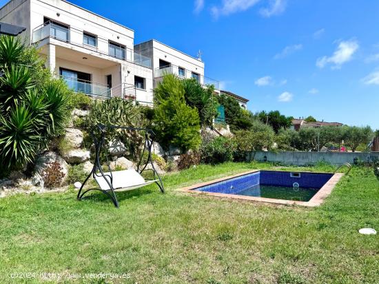  ESPECTACULAR CASA CON PISCINA EN CALAFELL - TARRAGONA 