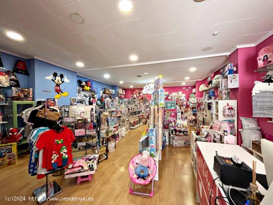  TRASPASO DE TIENDA DE ROPA INFANTIL, JUGUETES  Y COMPLEMENTOS - VALENCIA 