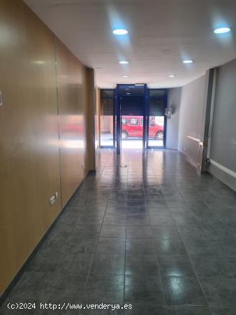 LOCAL COMERCIAL EN ALQUILER EN EL CENTRO - BARCELONA