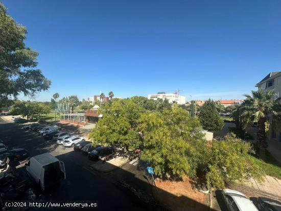 APARTAMENTO VENTA JARDINES DEL GUADIANA - BADAJOZ