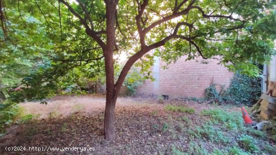 Terreno en venda en Sant Fruitós - BARCELONA