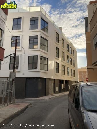 ¡Gran Oportunidad! Local Comercial en Avda. Vilchez - ALMERIA