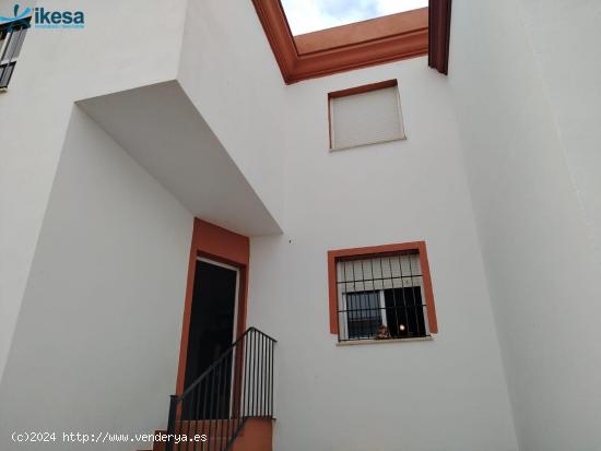 VENTA DE CASA ADOSADA EN VILLALBA DEL ALCOR - HUELVA