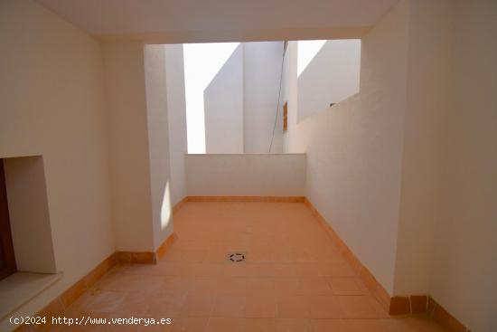 Piso con terraza  y plaza de parking en Mancor - BALEARES