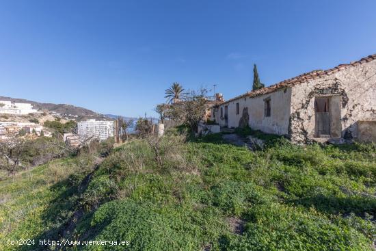 MAGNIFICA PARCELA URBANIZABLE EN VELILLA - GRANADA