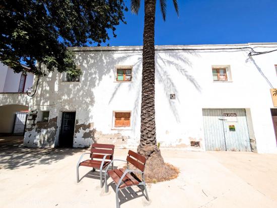 CASA AL POBLE NOU DEL DELTA - TARRAGONA