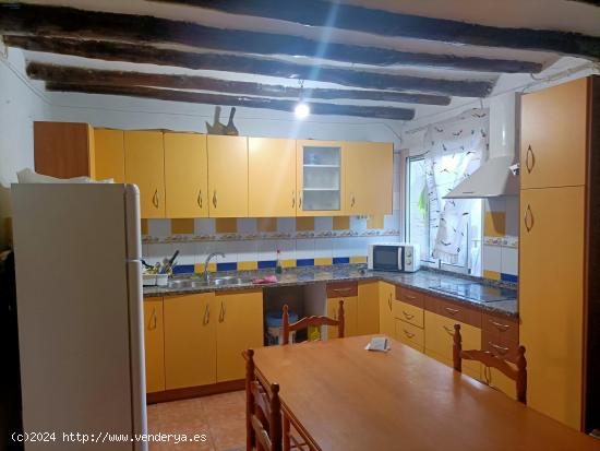 SE VENDE CASA EN LECERA. - ZARAGOZA