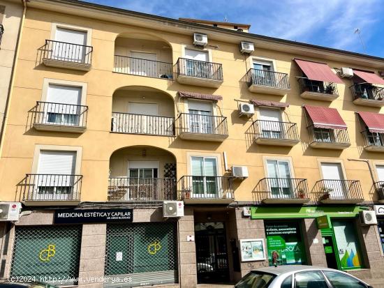  PISO EN VENTA EN SOR VALENTINA MIRON - CACERES 