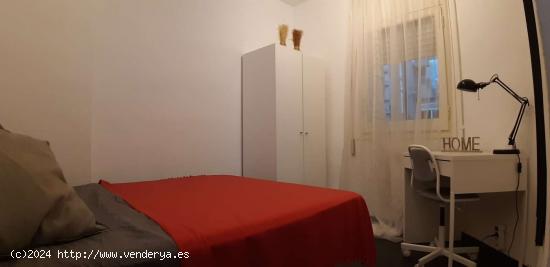  Alquiler de habitaciones en piso de 6 dormitorios en Les Corts, Barcelona - BARCELONA 