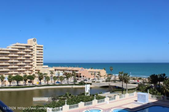 APARTAMENTO CON BUENAS VISTAS AL LAGO Y MAR.- - VALENCIA