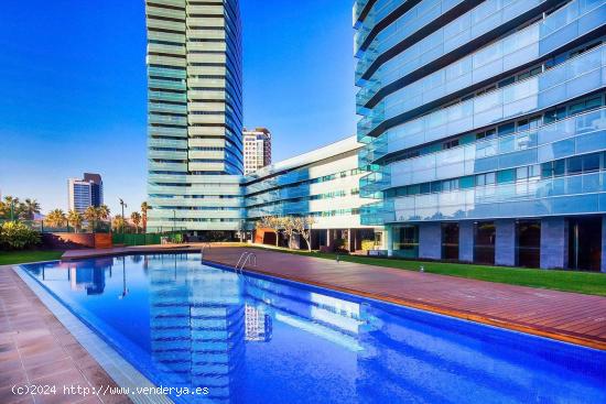  Espectacular piso en alquiler con bonitas vistas en Barcelona. - BARCELONA 