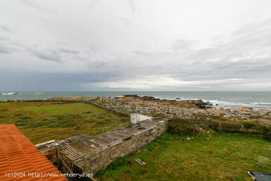 Chalet en primera línea de costa - PONTEVEDRA