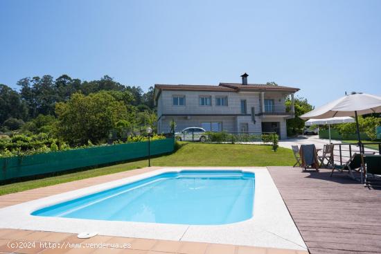  Espectacular casa con piscina, pista de tenis, gimnasio y asador en Salvaterra de Miño - PONTEVEDRA 