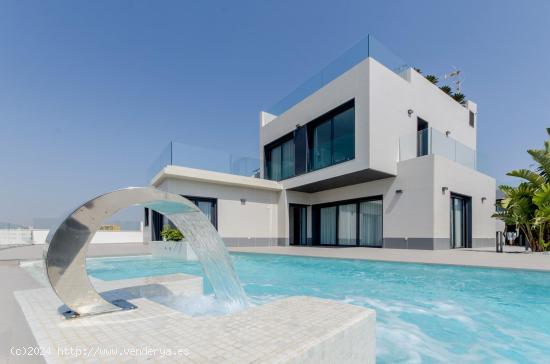 VILLA DE LUJO. OBRA NUEVA. ORIHUELA COSTA - ZONA CAMPOAMOR - ALICANTE