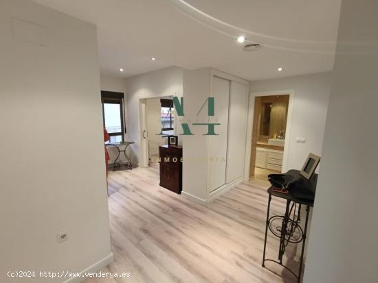  Moderno apartamento junto al parque de Cánovas - CACERES 